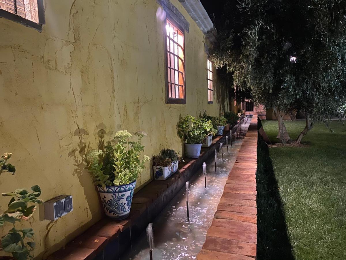 Gasthaus Cortijo Bustamante Baza Exterior foto