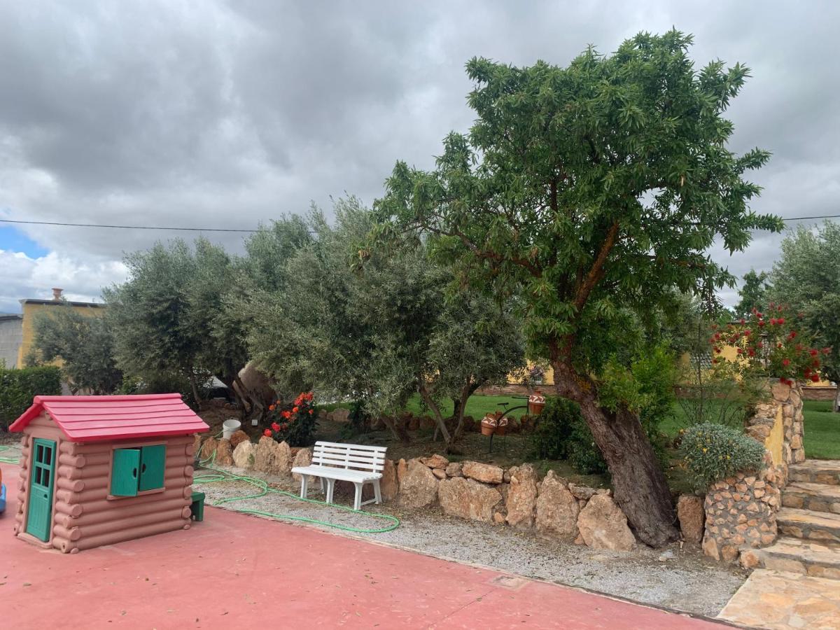 Gasthaus Cortijo Bustamante Baza Exterior foto